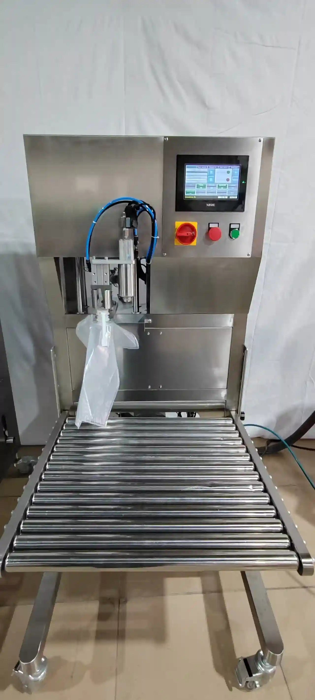 Bag in Box & Stand Up Pouch Filler 3